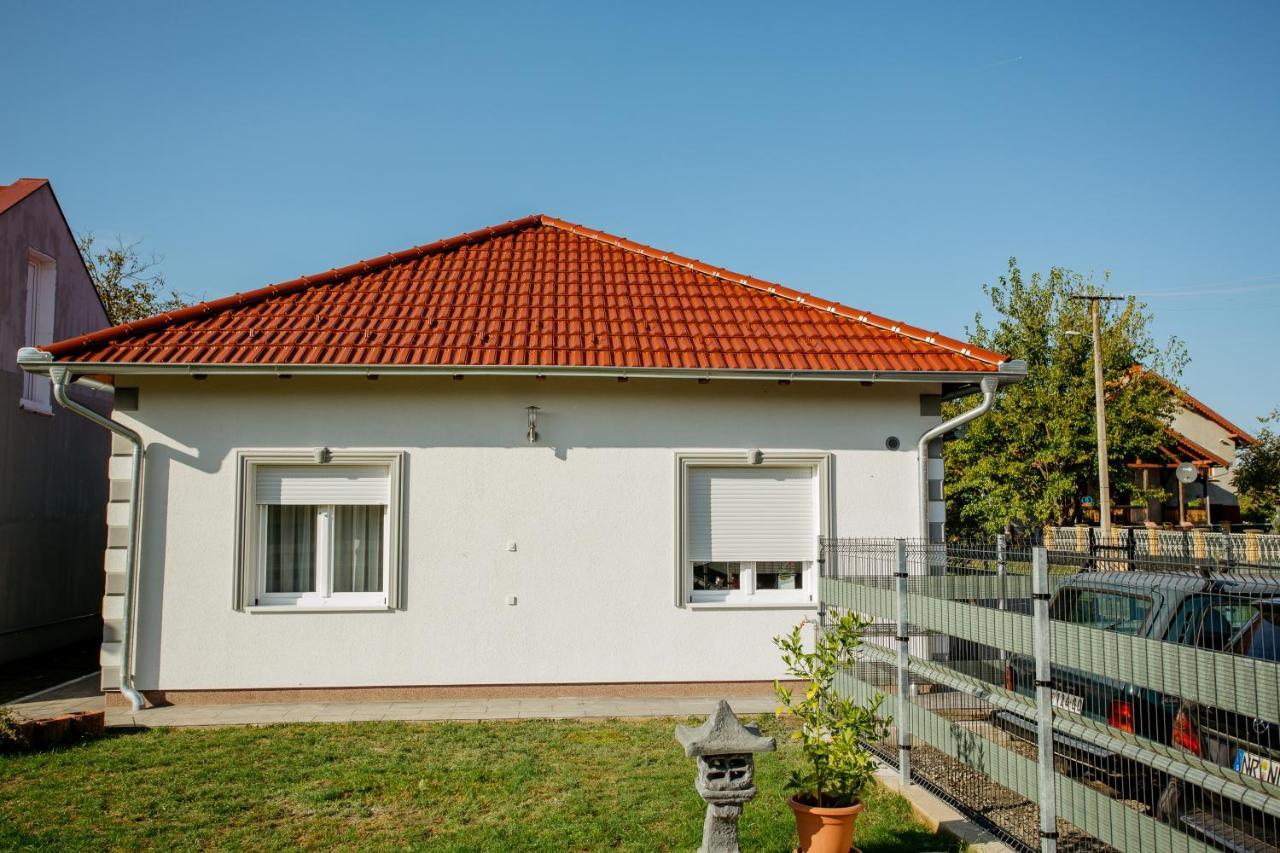 Apartmani Mikic Palic Exterior photo
